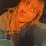 Soy estudiante de medicina, pero tengo mucha experiencia en ingles, doy clases particulares de primaria y ESO